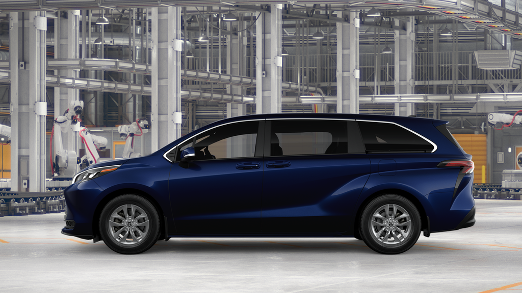 2026 Toyota Sienna LE 8 Passenger