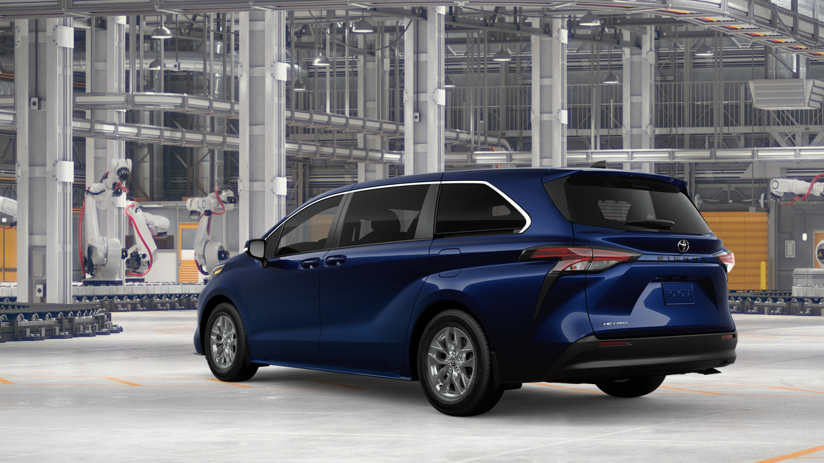 2026 Toyota Sienna LE