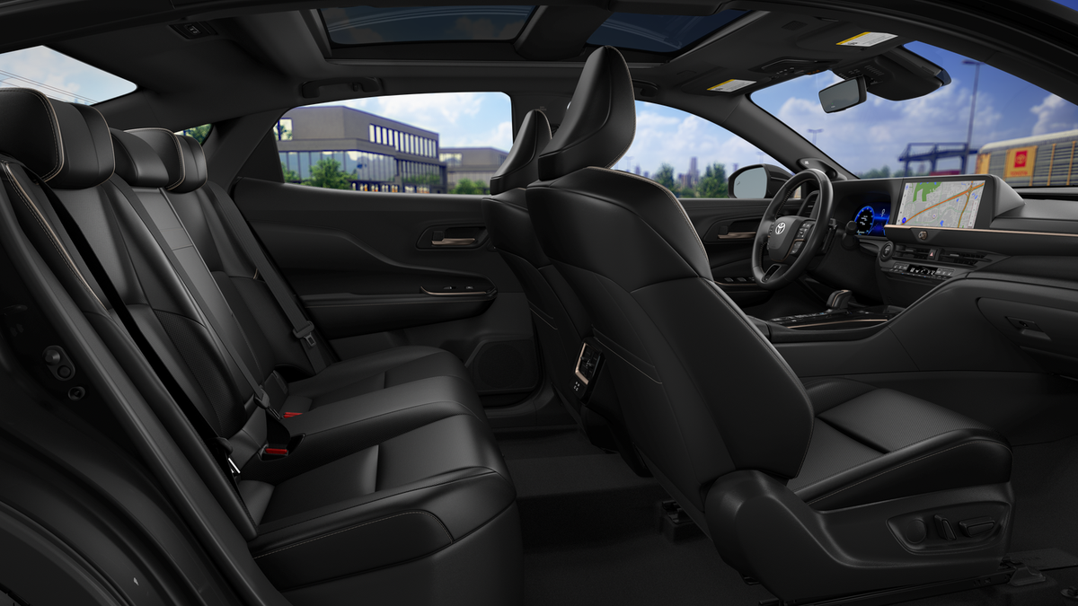 2027 Toyota Toyota Crown Platinum