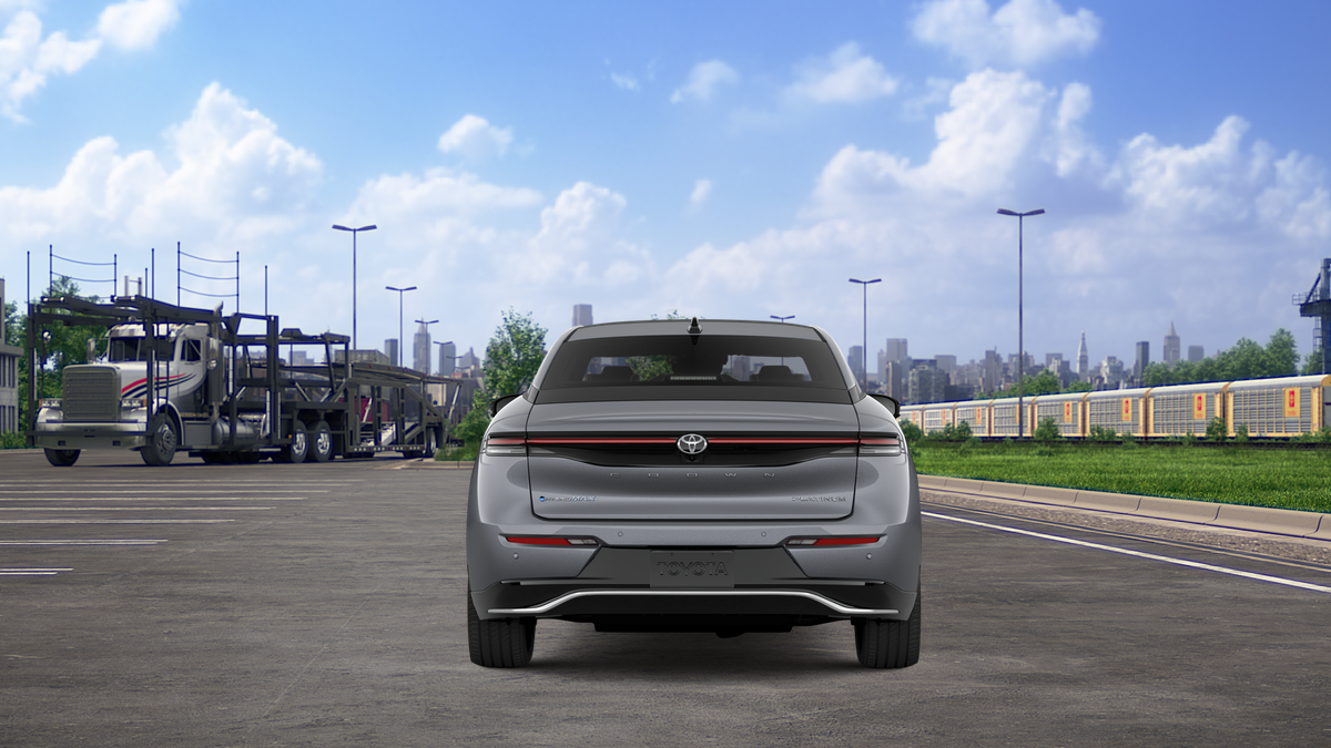 2027 Toyota Toyota Crown Platinum