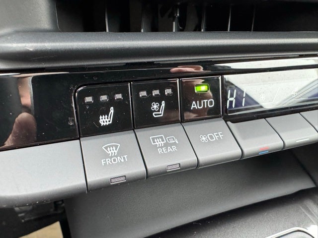 2026 Toyota Toyota Crown Platinum