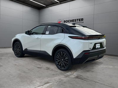 2026 Toyota C-HR XSE