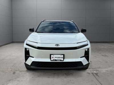 2026 Toyota C-HR XSE