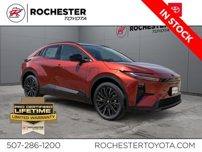 2026 Toyota C-HR XSE
