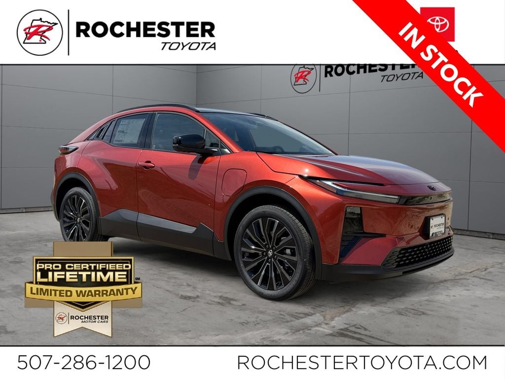2026 Toyota C-HR XSE