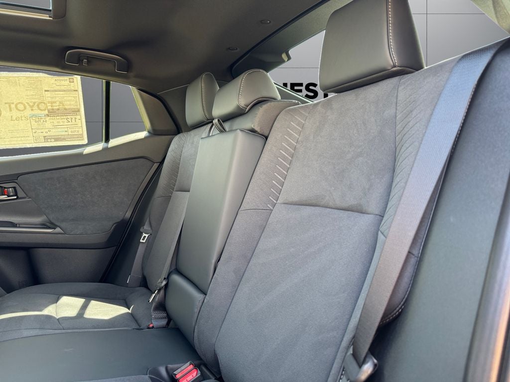 2026 Toyota C-HR XSE