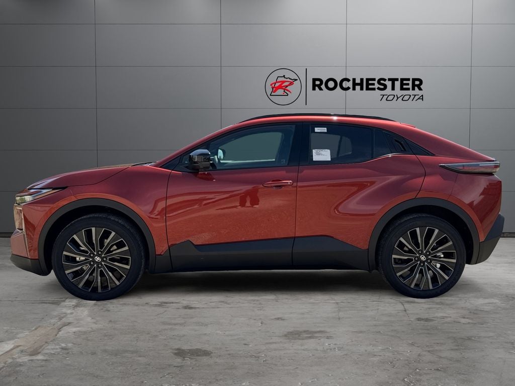 2026 Toyota C-HR XSE