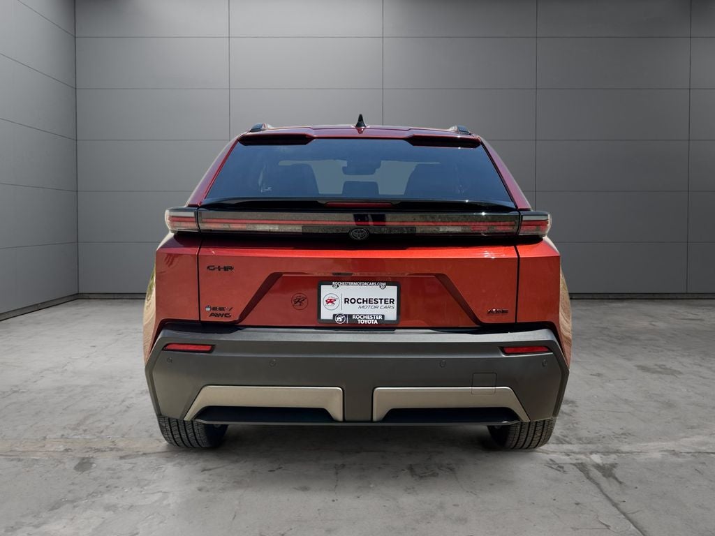 2026 Toyota C-HR XSE