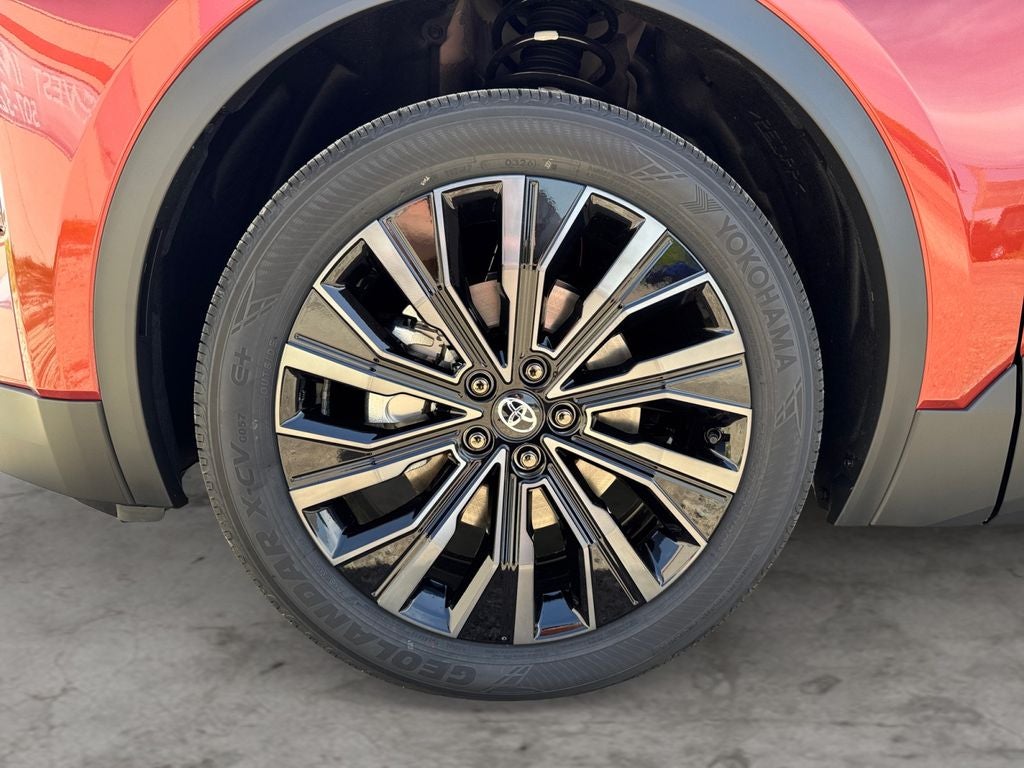 2026 Toyota C-HR XSE