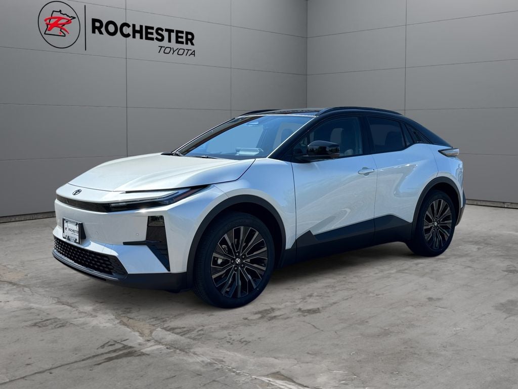 2026 Toyota C-HR XSE