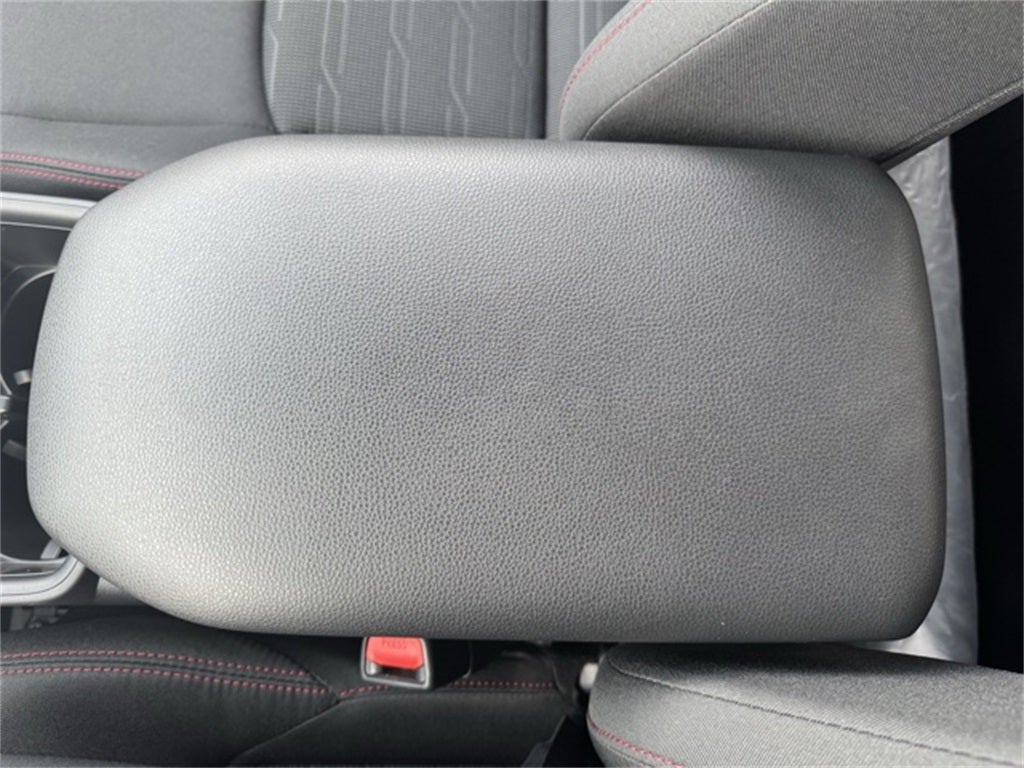 2025 Toyota RAV4 Plug-In Hybrid SE