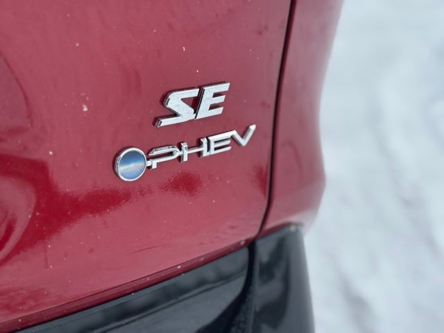 2025 Toyota RAV4 Plug-In Hybrid SE