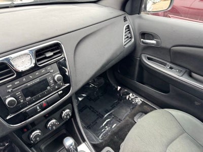 2011 Chrysler 200 Touring