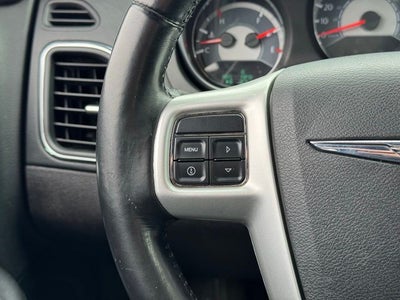 2011 Chrysler 200 Touring