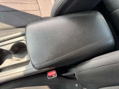 2017 Chrysler 200 LX