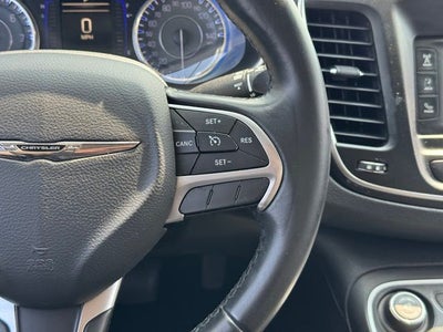 2017 Chrysler 200 LX