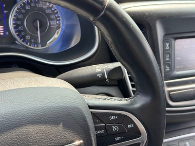 2017 Chrysler 200 LX