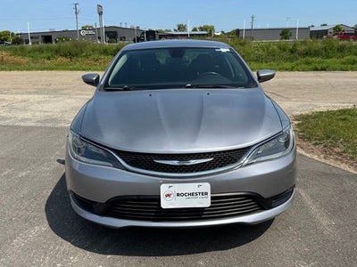 2017 Chrysler 200 LX