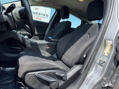 2017 Chrysler 200 LX