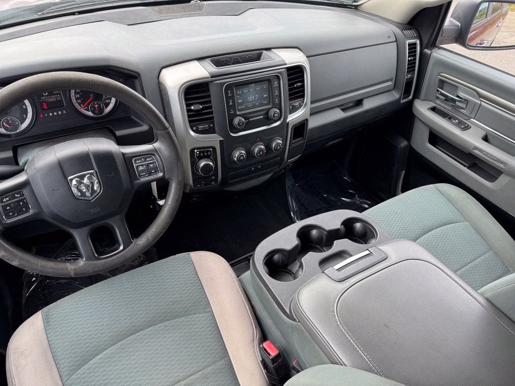 2018 RAM 1500 SLT