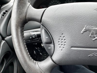 2003 Ford Mustang V6