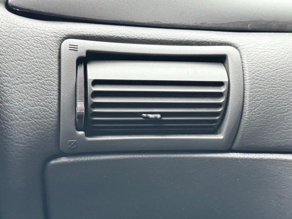 2003 Ford Mustang V6