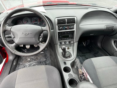 2003 Ford Mustang V6