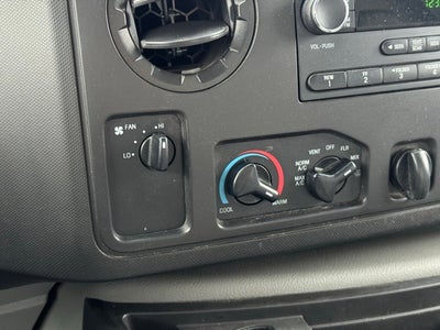 2017 Ford E-350SD Base Cutaway