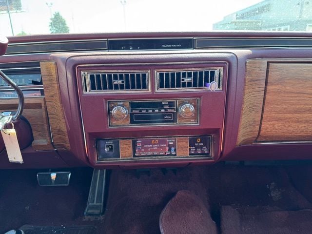 1983 Cadillac DeVille Base