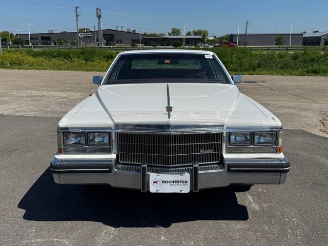 1983 Cadillac DeVille Base