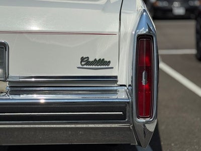 1983 Cadillac DeVille Base