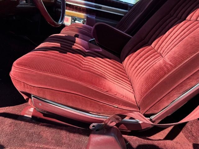 1983 Cadillac DeVille Base