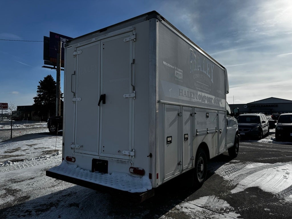 2016 Chevrolet Express 3500 Work Van Cutaway