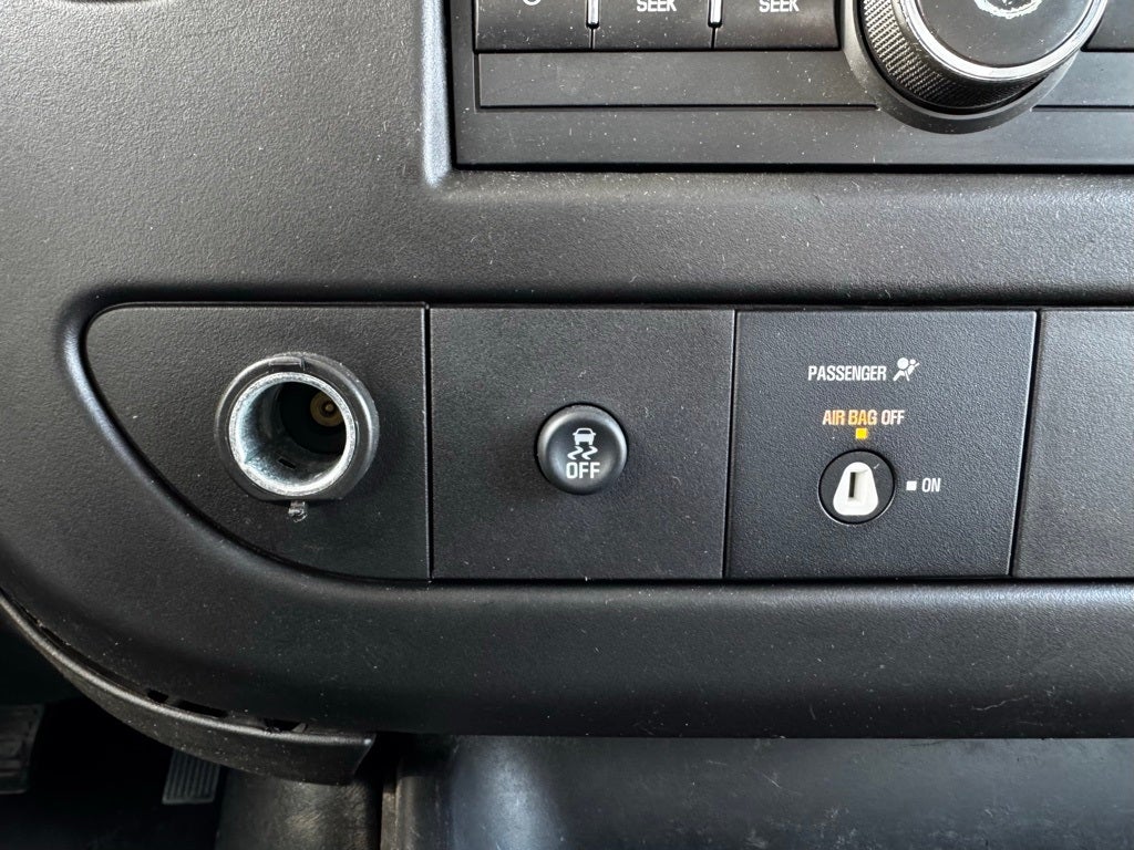 2016 Chevrolet Express 3500 Work Van Cutaway