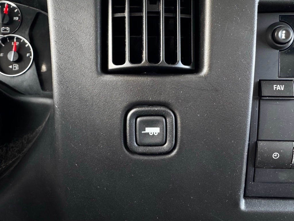 2016 Chevrolet Express 3500 Work Van Cutaway