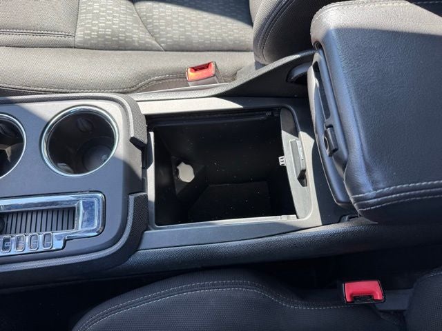 2016 GMC Acadia SLE-2