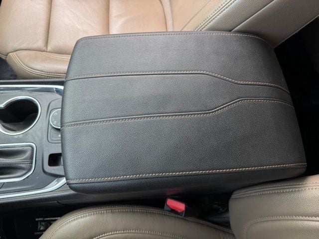 2018 Chevrolet Traverse LT Cloth w/1LT