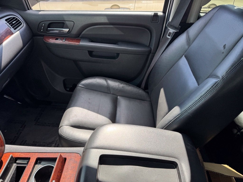 2014 Chevrolet Suburban 1500 LTZ