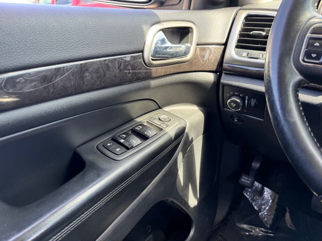 2011 Jeep Grand Cherokee Laredo