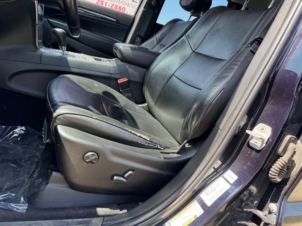 2011 Jeep Grand Cherokee Laredo