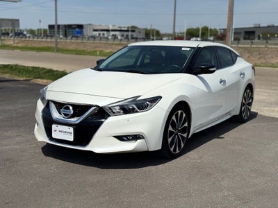 2016 Nissan Maxima SR