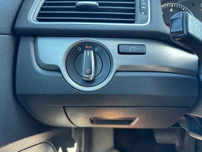 2014 Volkswagen Passat 1.8T SE