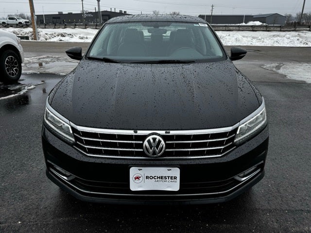 2017 Volkswagen Passat 1.8T SE w/Technology