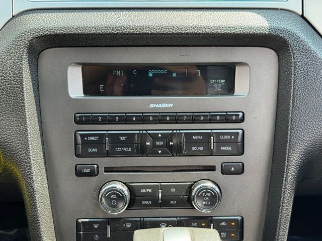 2010 Ford Mustang V6 Premium