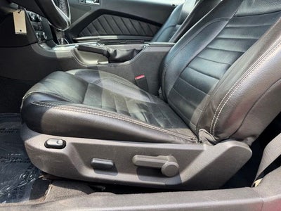 2010 Ford Mustang V6 Premium