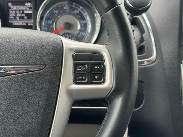 2015 Chrysler Town & Country Touring