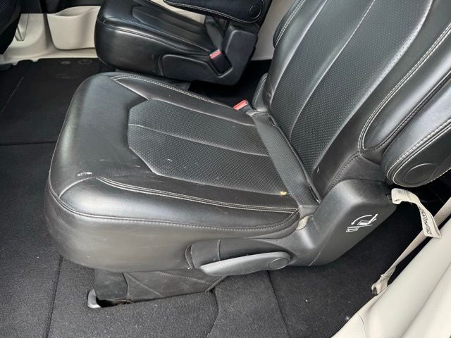 2020 Chrysler Voyager LXI