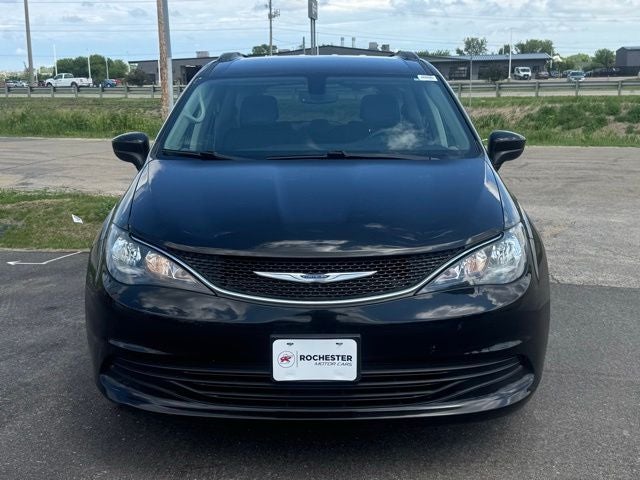 2020 Chrysler Voyager LXI