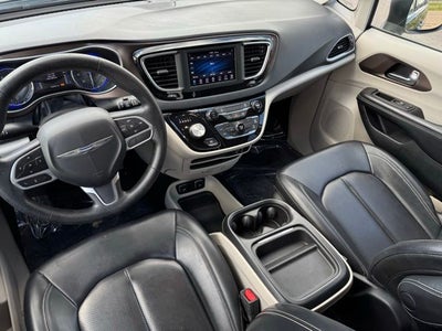 2020 Chrysler Voyager LXI