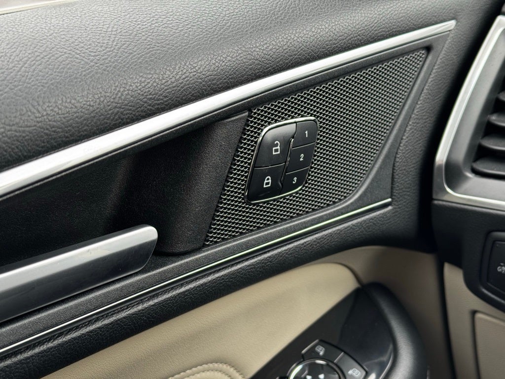 2017 Ford Edge Titanium